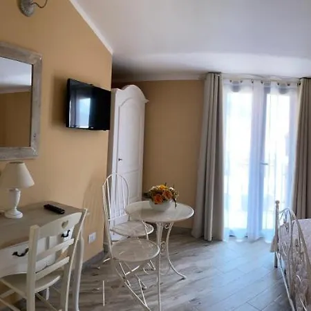 La Soffitta Di Emmasofia Bed and breakfast San Vito (Sardinia)