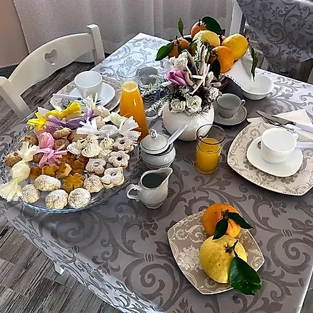 La Soffitta Di Emmasofia Bed & Breakfast San Vito (Sardinia)